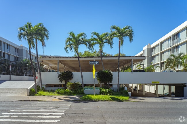 Photo - Waialae Place