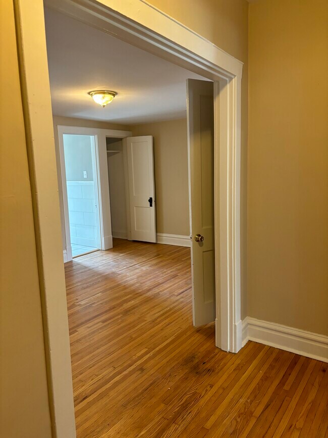 Photo - 5820 South Grand