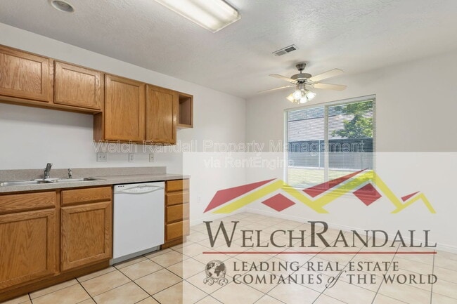 Photo - 1428 N 2575 E