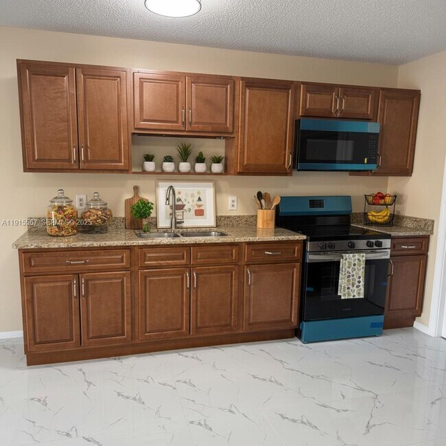 Photo - 2809 Jefferson Pkwy Unidad B