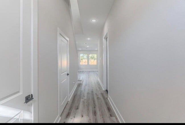 Photo - 15034 Wunderlust