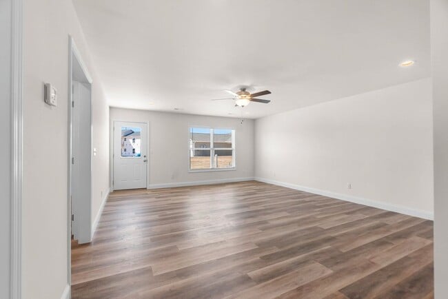 Building Photo - Highland Point Dr 846/848 Unit 846
