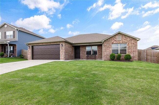 Photo - 2313 Pinewood Ave