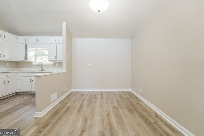 Photo - 2535 Kelly Lake Dr