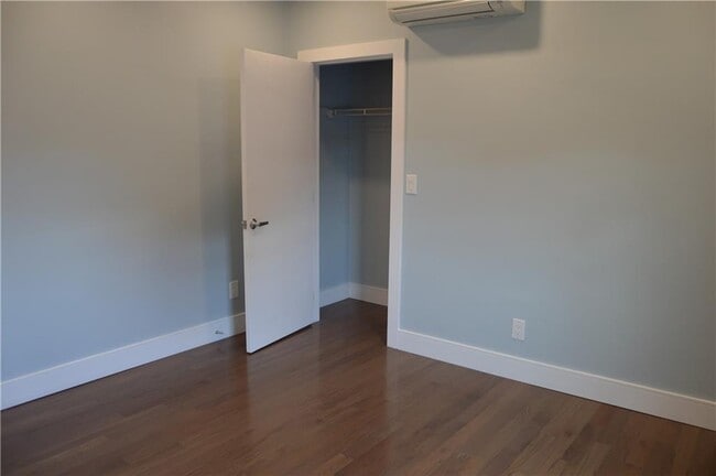 581 Central Ave Unit 3R