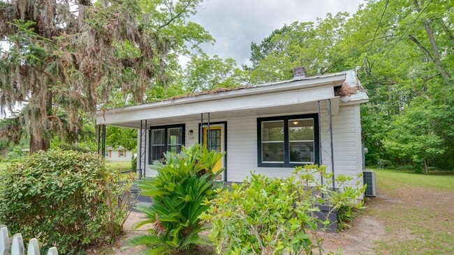 Photo - 1528 Fletcher St
