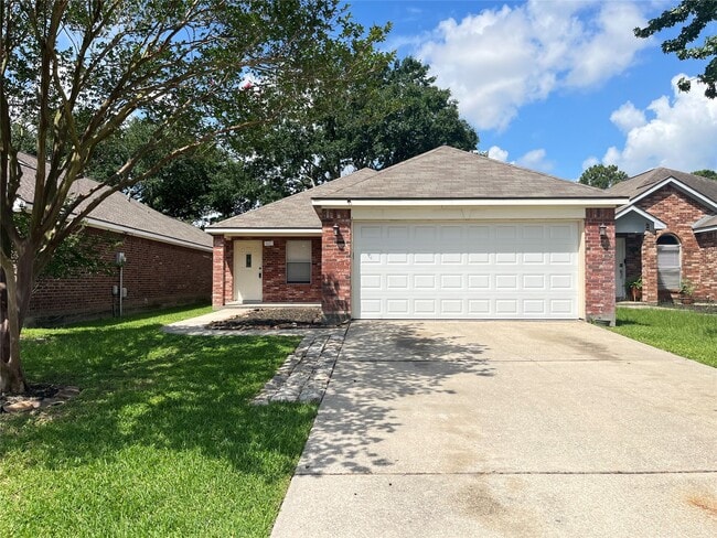 Photo - 18203 Beaverdell Dr