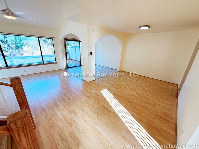 Photo - 95-235-235 Waioleka St