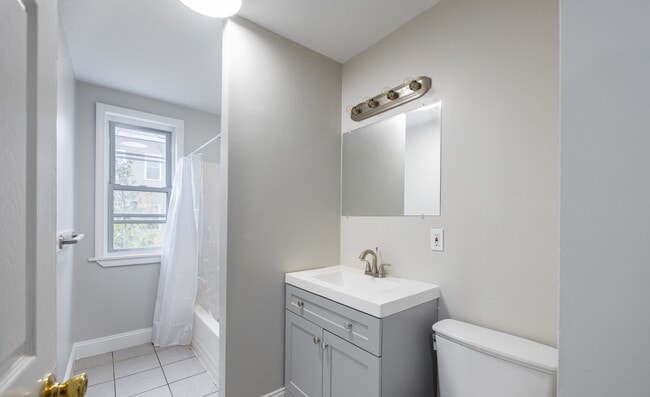 Photo - 17 Cawfield St