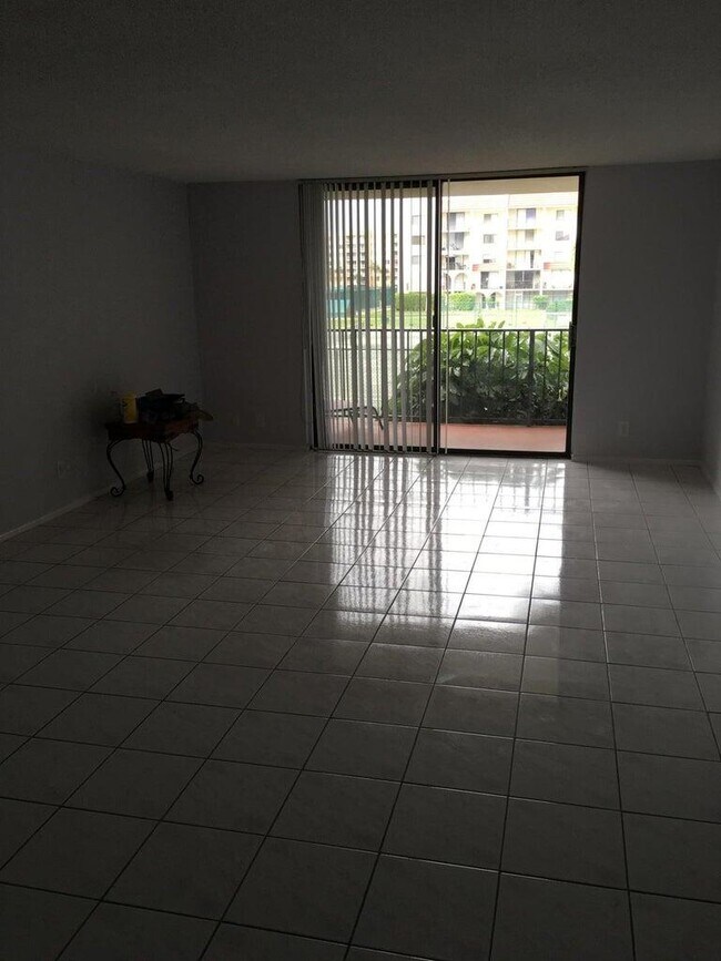 Photo - 2786 Tennis Club Dr Unit 204