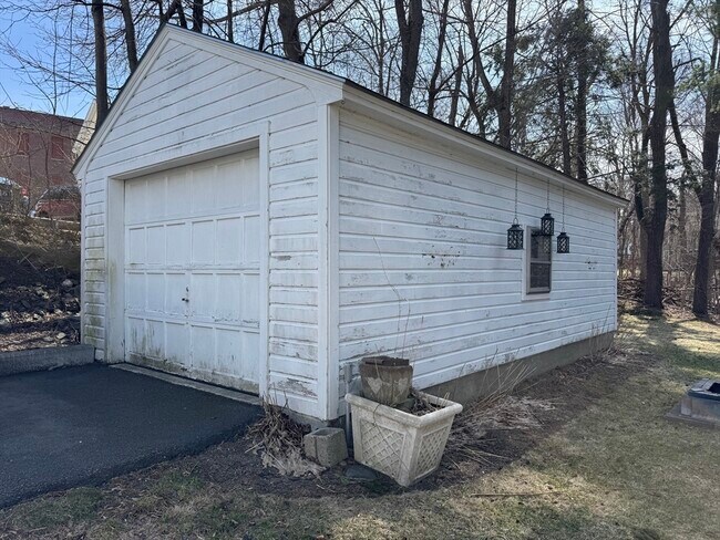 Photo - 173 Pleasant St