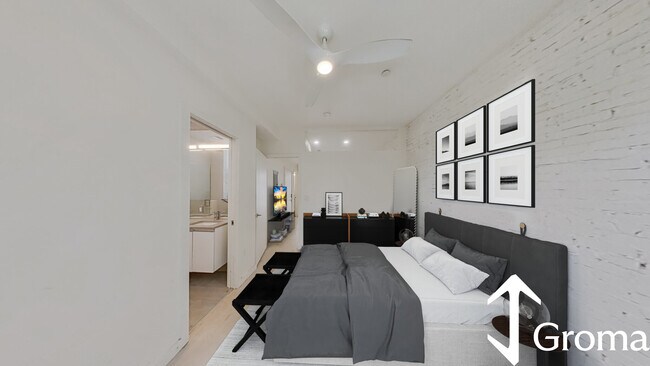 Photo - 2 Worthington St