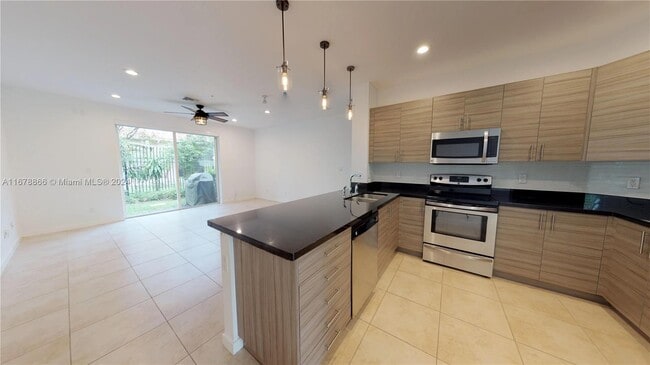 Photo - 2539 SW 82nd Ave