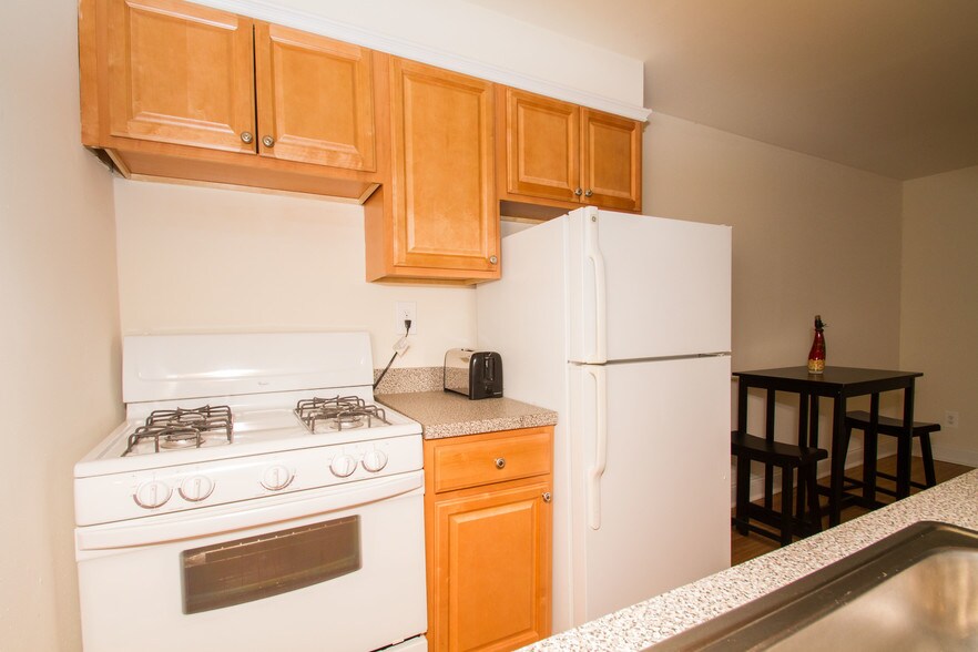Cramer Hill Apartments & Townhomes For Rent in Camden, NJ