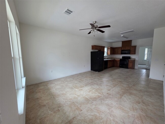 Photo - 6110 White Oak Dr