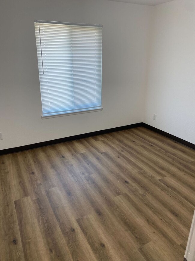 1804 Fir Ave Unit 190-2 - 1808 Fir Ave