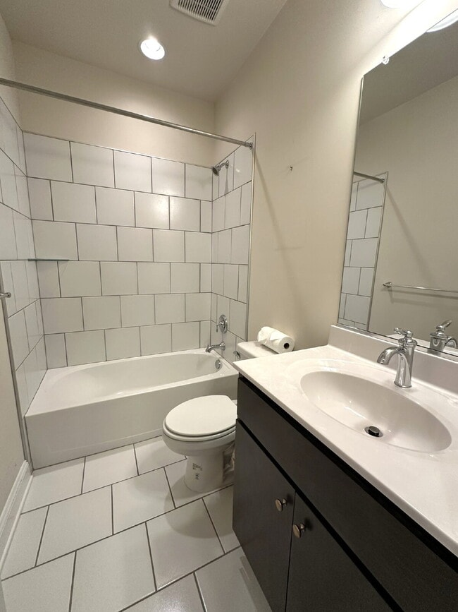 Photo - Luxury Townhome in Frederick