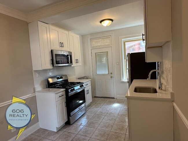 Photo - Spacious updated 6 Corners Apartments! Unit 4919-1