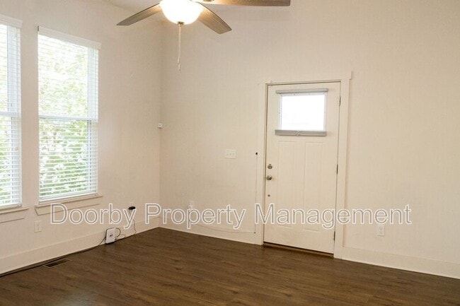 Photo - 2012 E 12th St