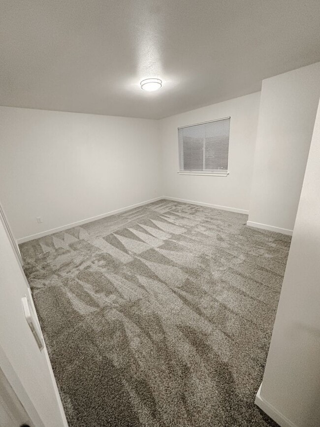 Photo - 202 Mashell Ave S Unit Mashell Financial Group LLC