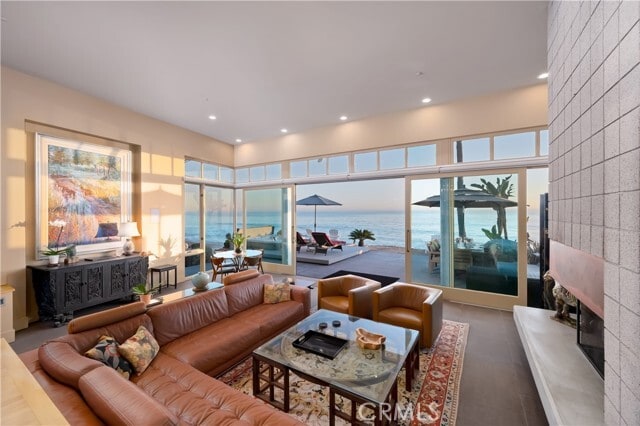 Photo - 35121 Beach Rd