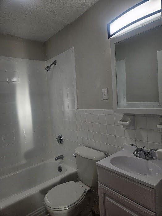 Photo - 572 Cummins Hwy Unidad 10