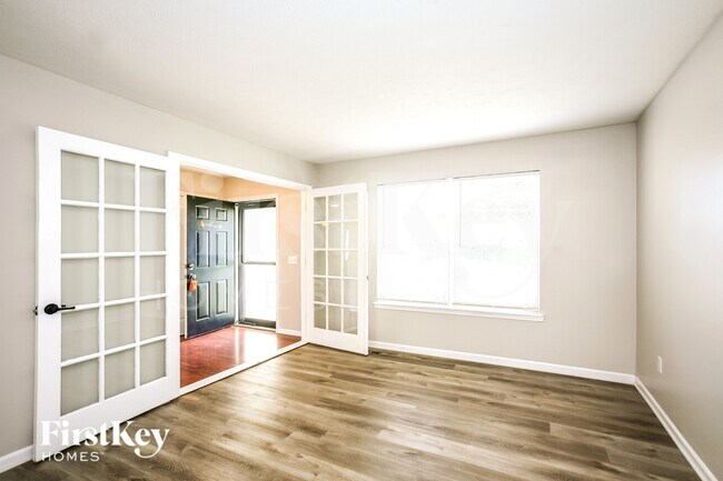 Photo - 8438 Aviva Ln