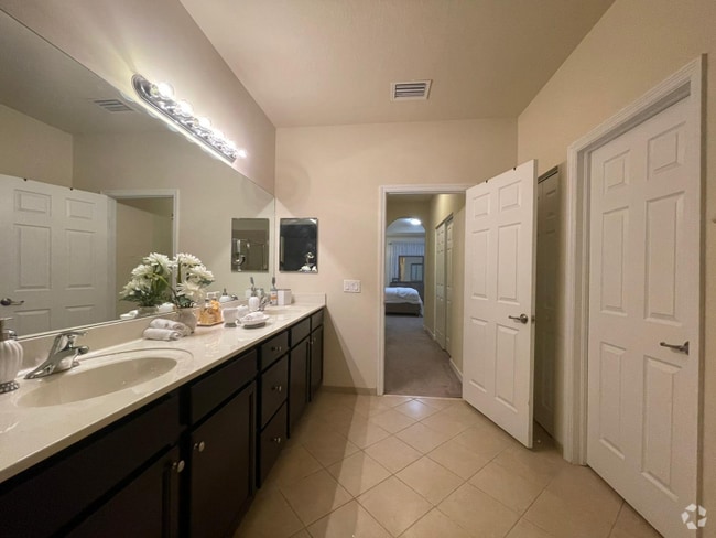Building Photo - 8878 W 33rd Ave Rental