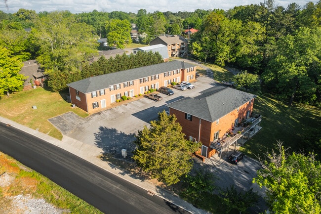 Building Photo - 650 E Broad St Unit B-5