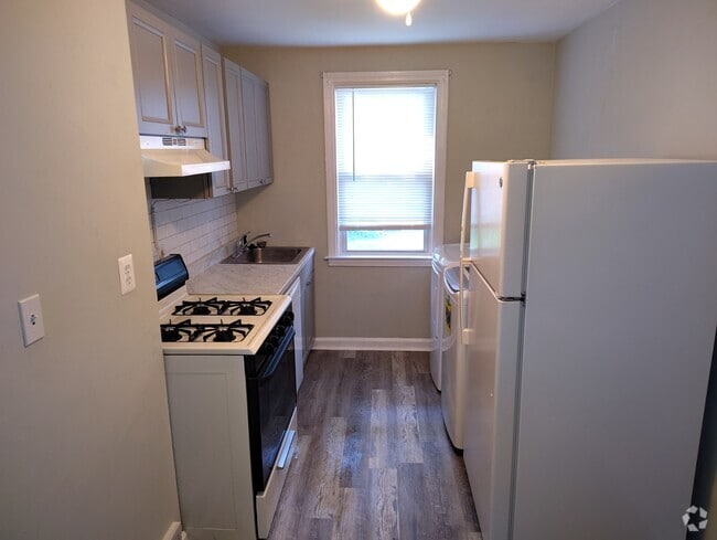 Building Photo - 218 Pilgrim Ln Unit 1 Rental