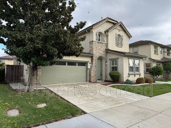 Photo - 17808 Daffodil Hill St