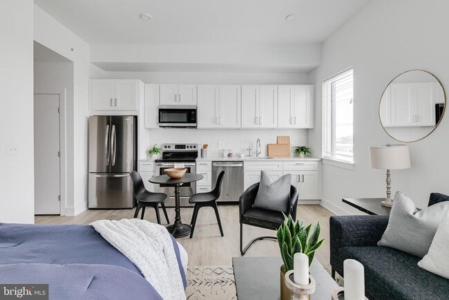 Photo - 2201 Washington Ave Unit 201