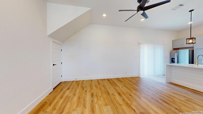 Photo - 104 Micah Point