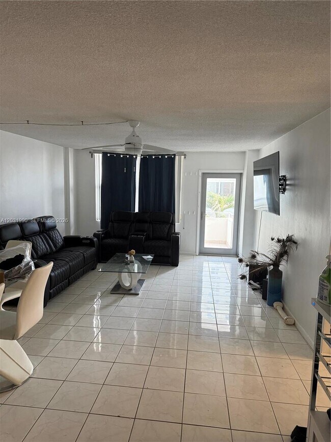 Photo - 9225 Collins Ave Unit 303