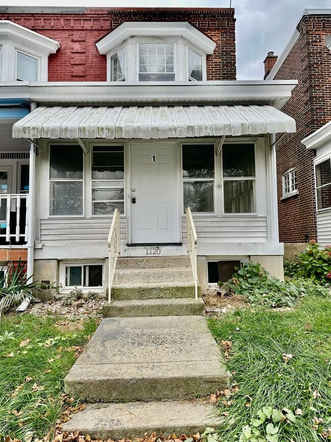 Photo - 1120 W Wyoming St Unit 1