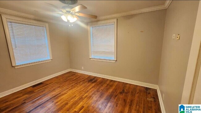 Photo - 361361 Roebuck Dr