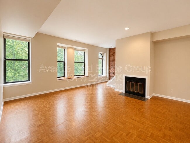 Photo - 4366 W Pine Blvd Unit B