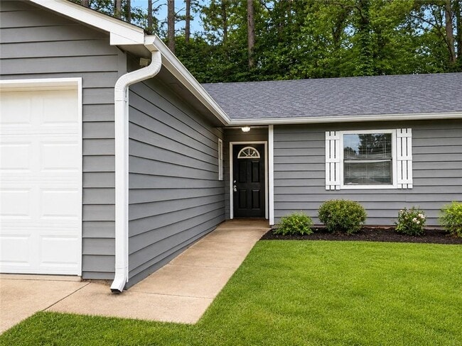 Photo - 290 W Junction Ct NW