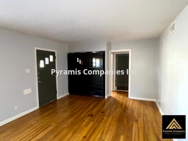 Photo - 506 Trudell Dr