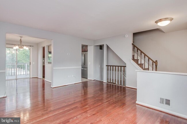 Photo - 1847 Dulaney Ct