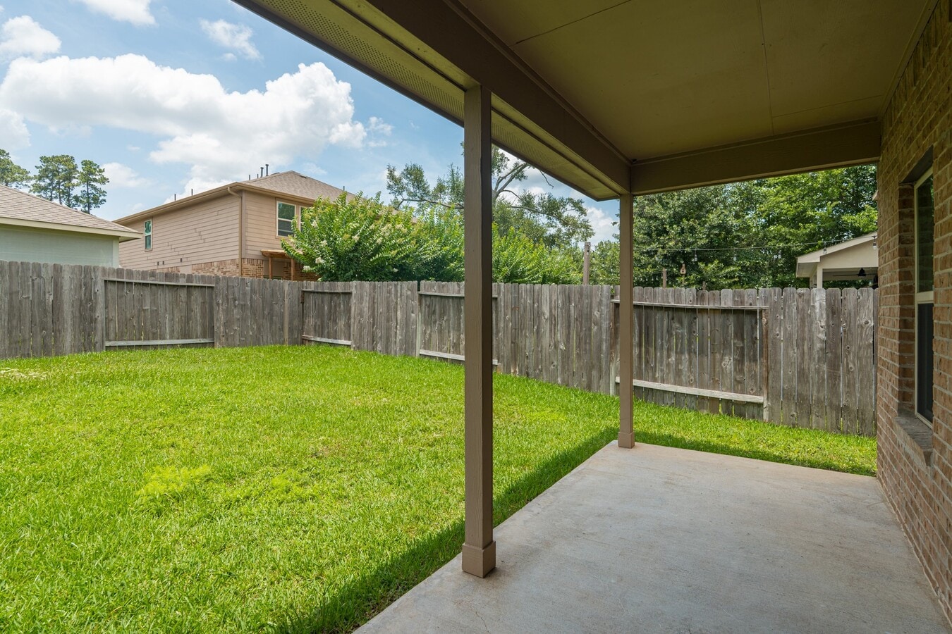 Photo - 138 Meadow Grove Dr