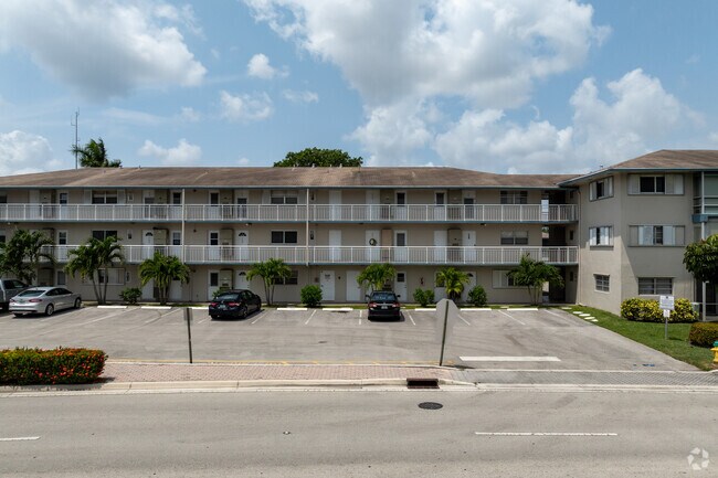 5818 Margate Blvd - Margate Gardens
