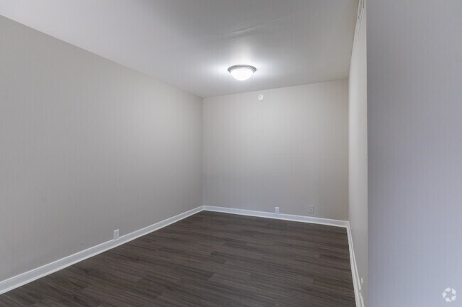 2 BR, 2 BA - Dining Room