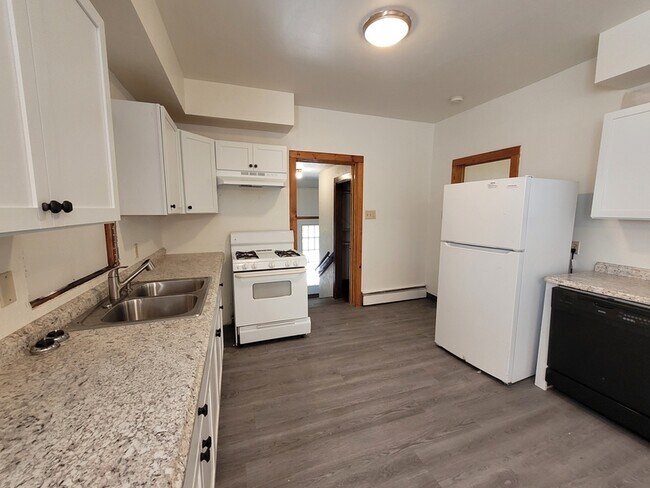 Photo - 224 S Clay St