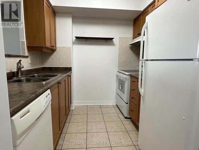 Photo - 700 Humberwood Blvd Unit 822