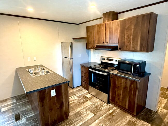 130 S Blackberry Cir
