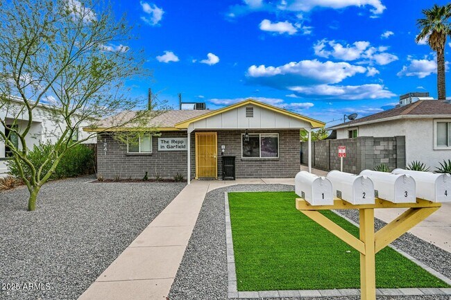 Photo - 1241 E McKinley St Unit 3