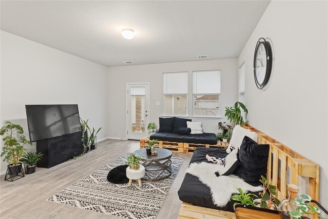 Building Photo - 308 Catalina Dr