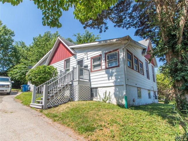 Photo - 7410 Hoover Ave