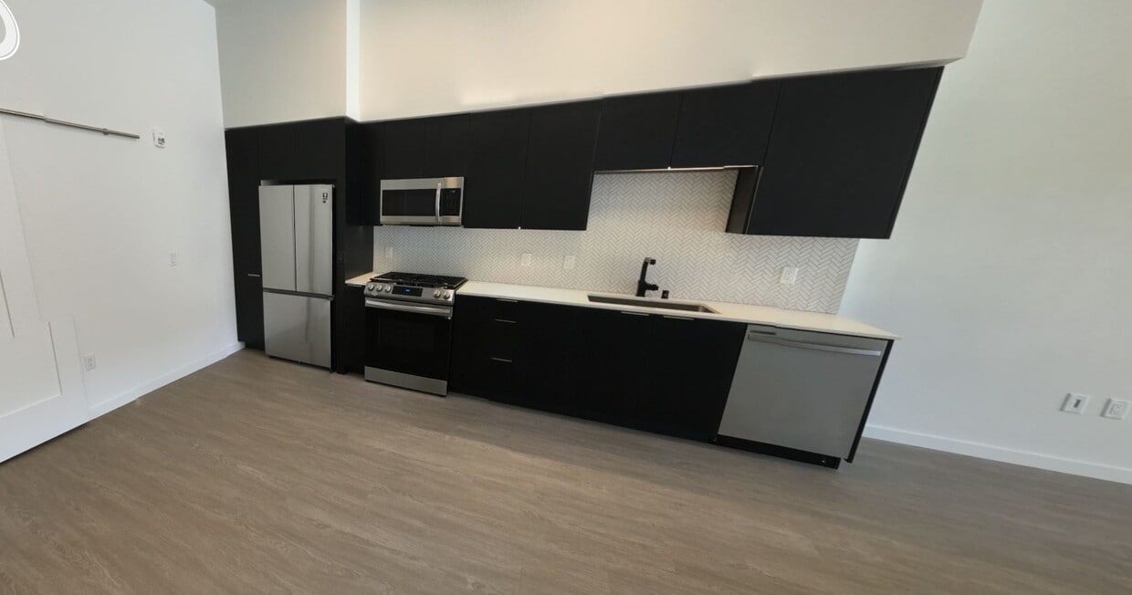 Photo - The Emery Apartments